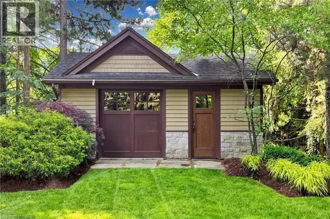 344 Mountain Brow Road Waterdown ON L7P 5A3