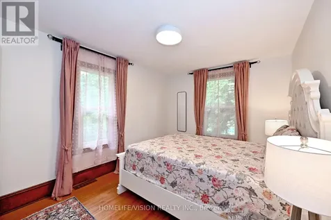 135 Elgin Street North Cambridge ON N1R 5H6