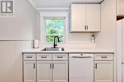 135 Elgin Street North Cambridge ON N1R 5H6