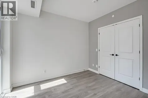 335 Wheat Boom Drive Oakville ON L6H 7Y1