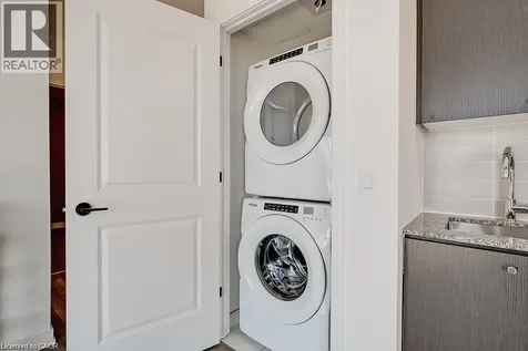 335 Wheat Boom Drive Oakville ON L6H 7Y1