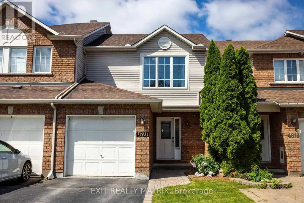 4620 Ogilvie Walk Crescent Ottawa ON K1J 1G7