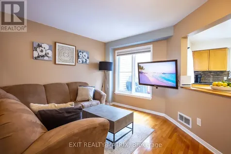 4620 Ogilvie Walk Crescent Ottawa ON K1J 1G7
