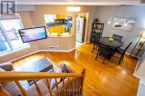 4620 Ogilvie Walk Crescent Ottawa ON K1J 1G7