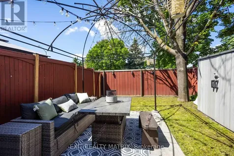 4620 Ogilvie Walk Crescent Ottawa ON K1J 1G7