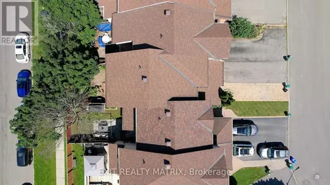 4620 Ogilvie Walk Crescent Ottawa ON K1J 1G7