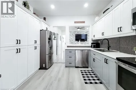 58 East 22nd Street Hamilton ON L8V 2V3
