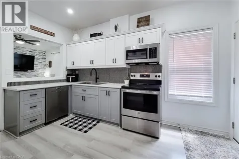 58 East 22nd Street Hamilton ON L8V 2V3