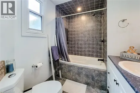 58 East 22nd Street Hamilton ON L8V 2V3