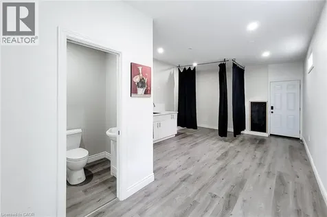 58 East 22nd Street Hamilton ON L8V 2V3