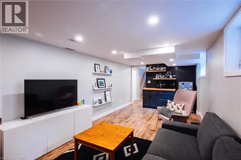 217 Dixon Street Kitchener ON N2G 3E8