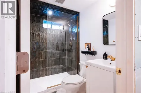217 Dixon Street Kitchener ON N2G 3E8