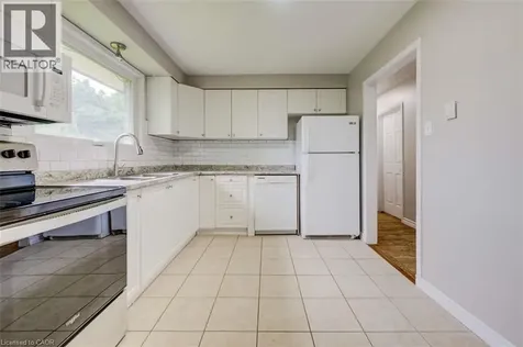 939 Strasburg Road Kitchener ON N2E 1T6