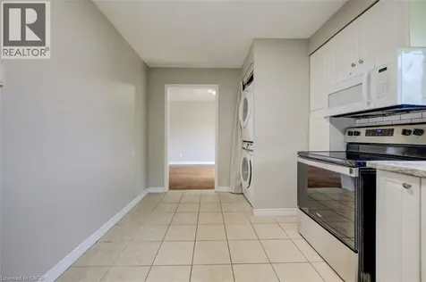 939 Strasburg Road Kitchener ON N2E 1T6