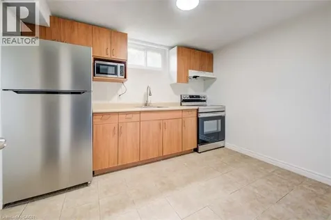 939 Strasburg Road Kitchener ON N2E 1T6