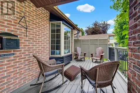 289 Du Grand Bois Avenue Ottawa ON K1E 2S8