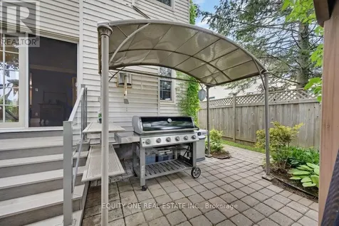 289 Du Grand Bois Avenue Ottawa ON K1E 2S8