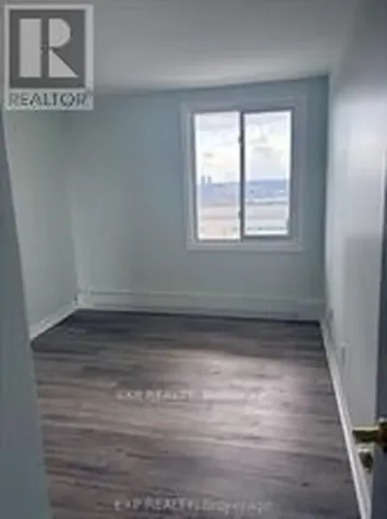1081 Ambleside Drive East Ottawa ON K2B 8C8