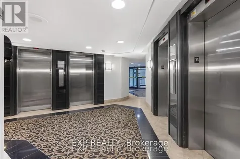 1081 Ambleside Drive East Ottawa ON K2B 8C8