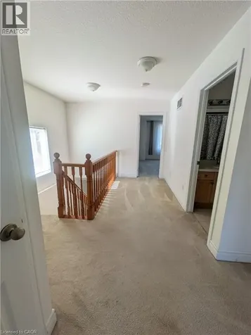596 Southridge Drive Hamilton ON L9C 7V8