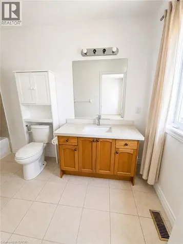 596 Southridge Drive Hamilton ON L9C 7V8