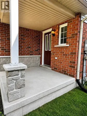596 Southridge Drive Hamilton ON L9C 7V8