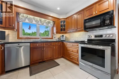 7 Thomson Road Simcoe ON N3Y 5A2