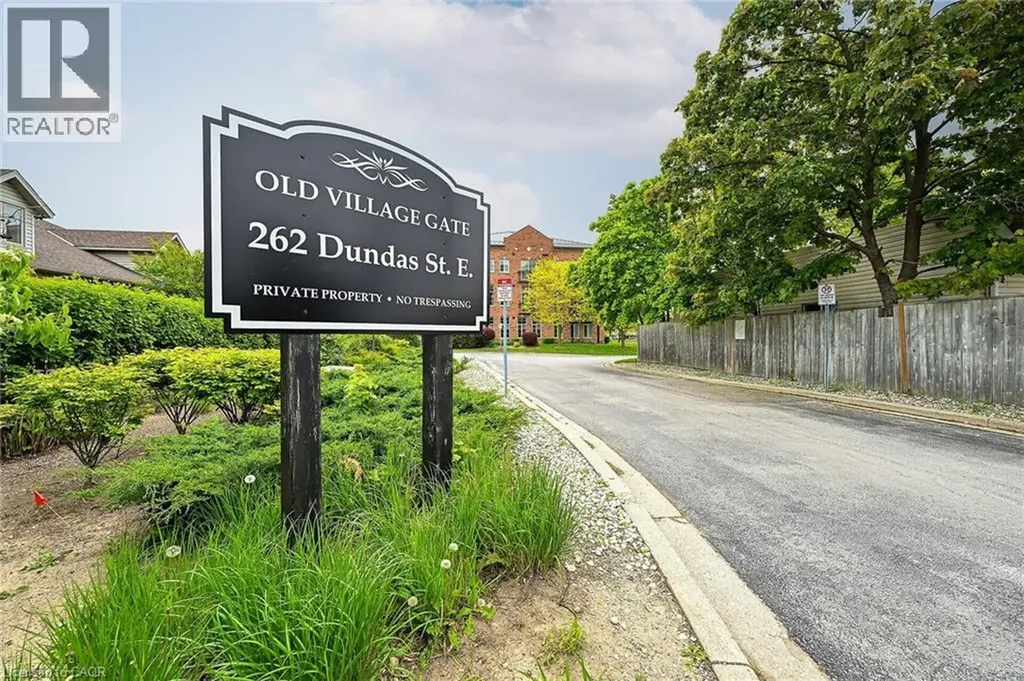 262 Dundas Street East Waterdown ON L8B 1A9