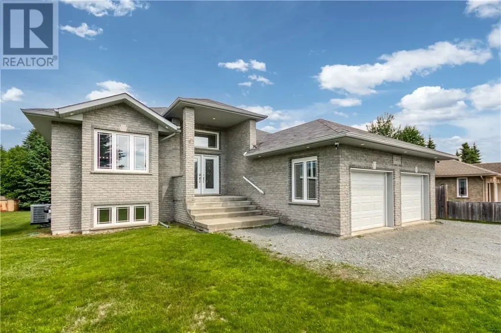 1480 Jeanne D'arc Street Hanmer ON P3P 0A2