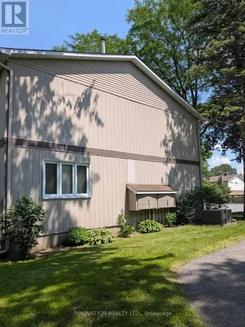 1773 Bellmanor Court Ottawa ON K1T 2V6