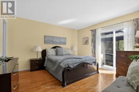 49 Country Lane Ottawa ON K2L 1H9