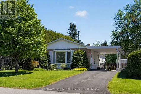 49 Country Lane Ottawa ON K2L 1H9