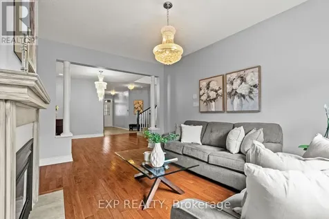 112 Redcliff Avenue Ottawa ON K2J 5J7
