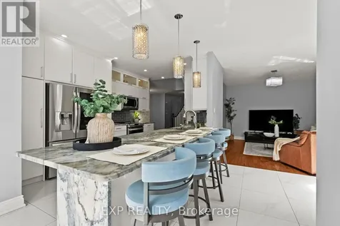 112 Redcliff Avenue Ottawa ON K2J 5J7