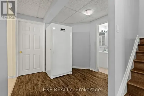 112 Redcliff Avenue Ottawa ON K2J 5J7