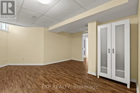 112 Redcliff Avenue Ottawa ON K2J 5J7