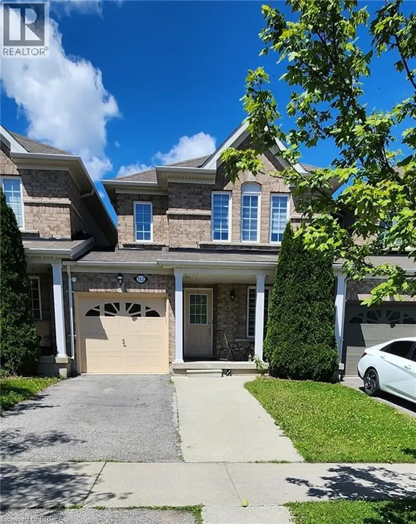 152 Thomas Avenue Brantford ON N3S 0C8