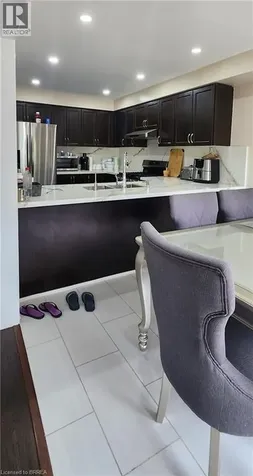 152 Thomas Avenue Brantford ON N3S 0C8