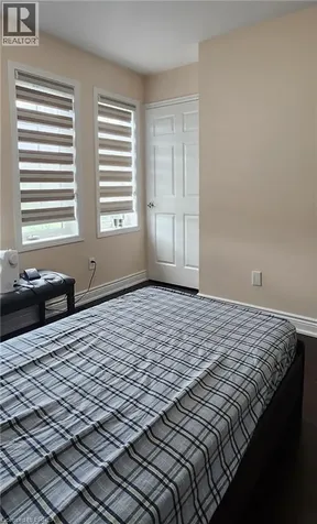 152 Thomas Avenue Brantford ON N3S 0C8