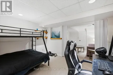 255 West Acres Drive Guelph (willow West/sugarbush/west Acres) ON N1H 7N9