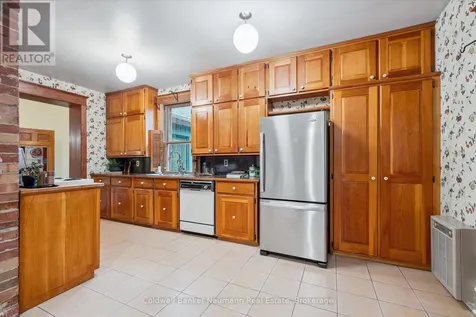53 Hillcrest Drive Guelph (st. George's) ON N1E 4W8