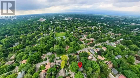 53 Hillcrest Drive Guelph (st. George's) ON N1E 4W8