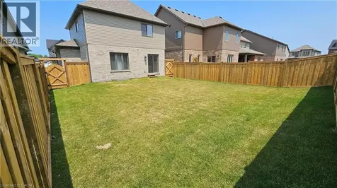 12 Mitchell Avenue Collingwood ON L9Y 5M3