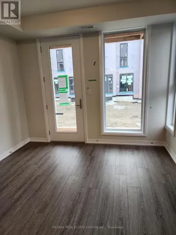 261 Woodbine Ave Avenue Kitchener ON N2R 0S7