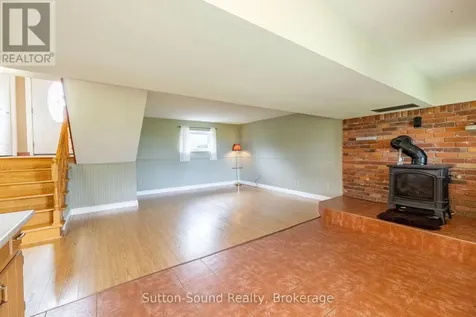 244363 22 Sideroad Meaford ON N4K 5W4