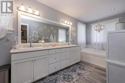 48 Brule Street Penetanguishene ON L9M 1H2