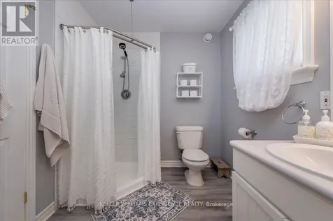 48 Brule Street Penetanguishene ON L9M 1H2