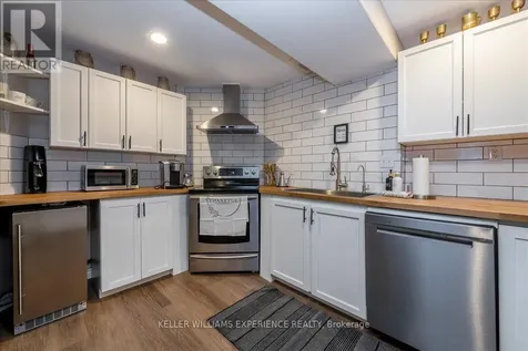 48 Brule Street Penetanguishene ON L9M 1H2
