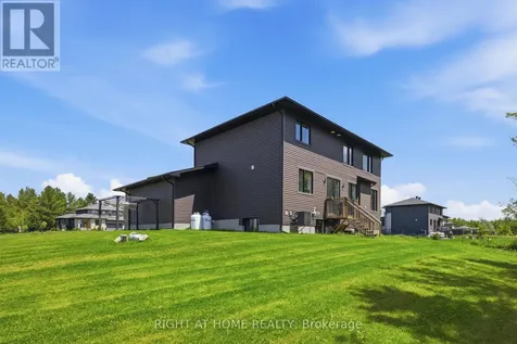 122 Ridgemont Drive Beckwith ON K0A 1B0