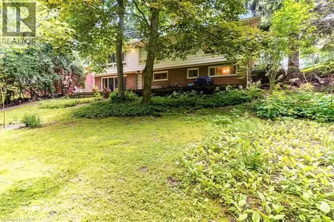 787 Forest Glen Avenue Burlington ON L7T 2L1